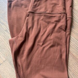 Lululemon women’s Brown leggings